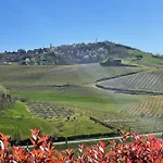 Bed & Breakfast La Casa Del Tiglio 4*