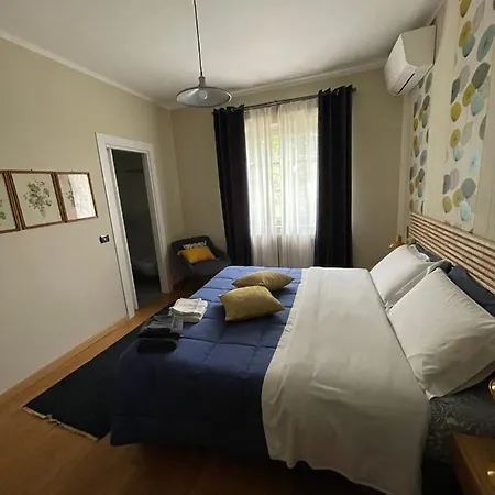 La Casa Del Tiglio לינה וארוחת בוקר 4*