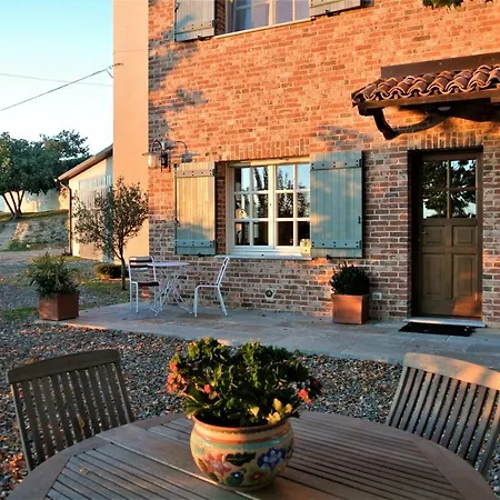 La Casa Del Tiglio 4* Mombaruzzo