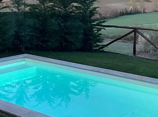 ベッド・アンド・ブレックファスト La Casa Del Tiglio